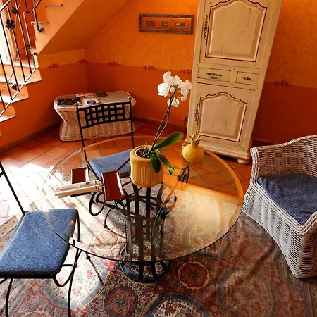 Hotel Chateau D'adomenil
