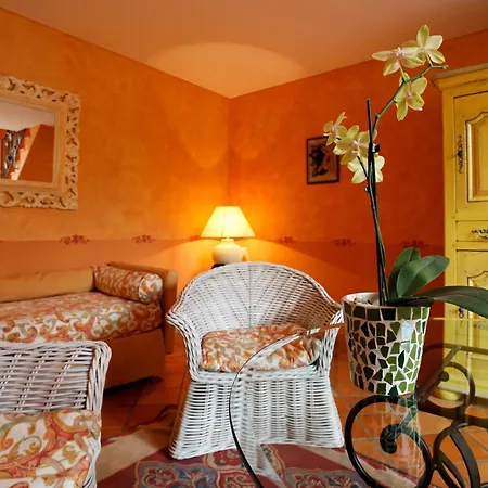 Chateau D'adomenil 4*